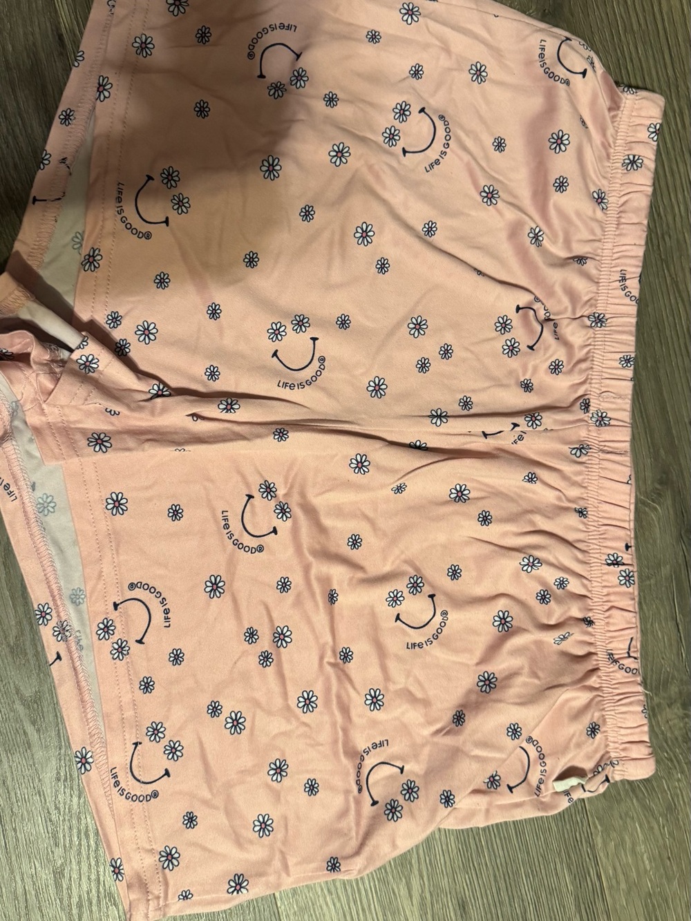 Women’s Pink Daisy Print Pajama Shorts